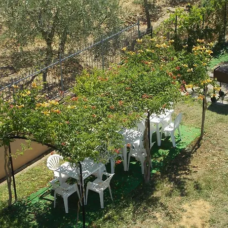 Ferienhaus Fuer 20 Personen In Cortona, Trasimenischer See *